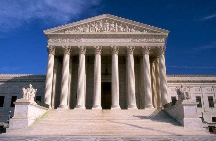 Photograph of the US Supreme Court building